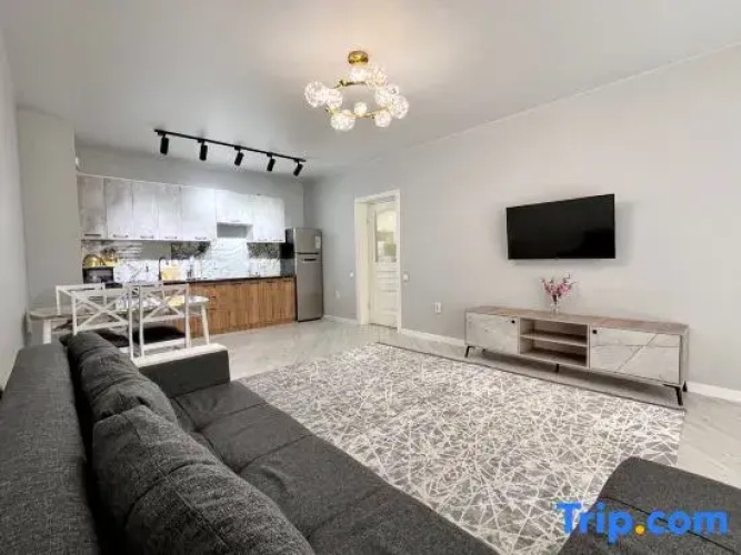 Nice Raimbek4 residence & drinking water as a gift