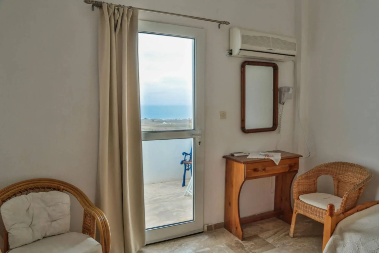 Stelios Rooms