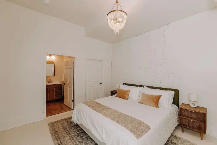 East Main Lofts