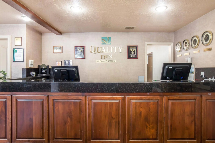 Quality Inn South Bluff photo 25
