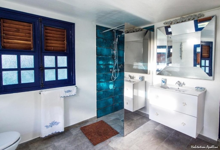 Suite with garden view