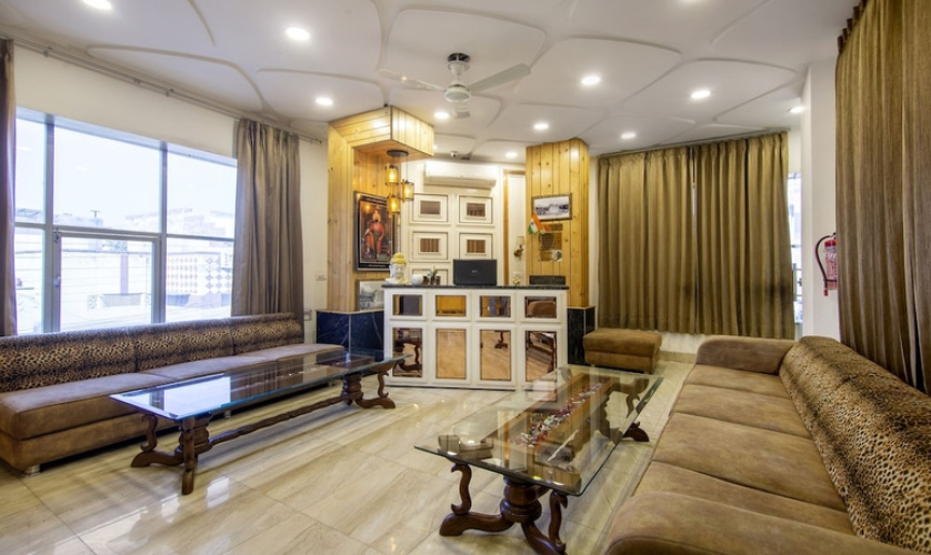 Itsy Hotels Sehdev Residency, Near Golden Temple