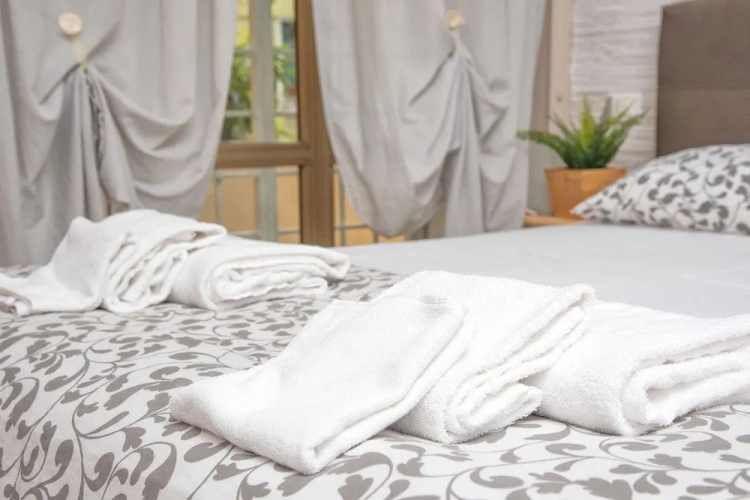 Comfort Rooms
