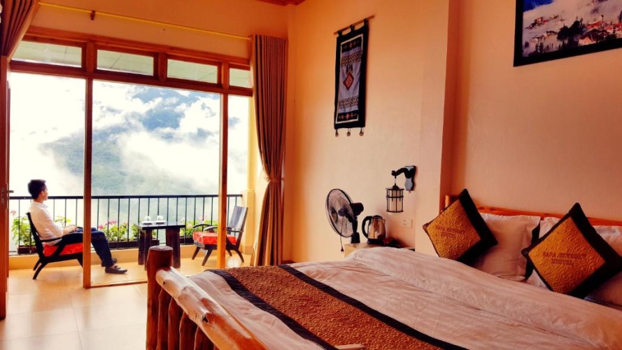 Standard Double room with mountain view