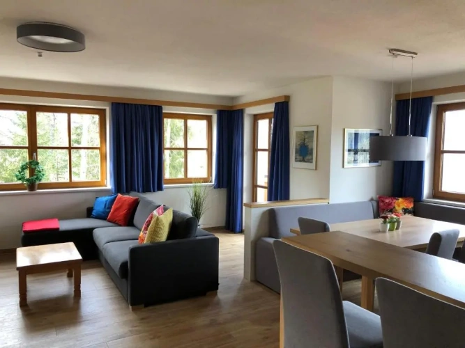 2 Bedrooms Apartment