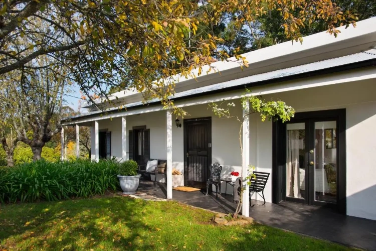 3 Bedrooms Cottage