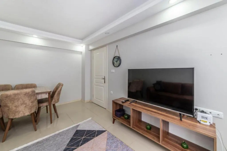 Altiparmak central 2 bdrm apartment