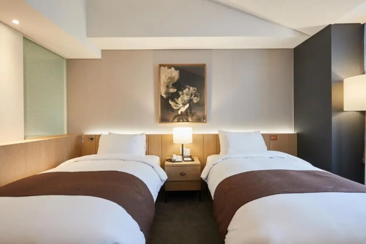 Superior Twin room