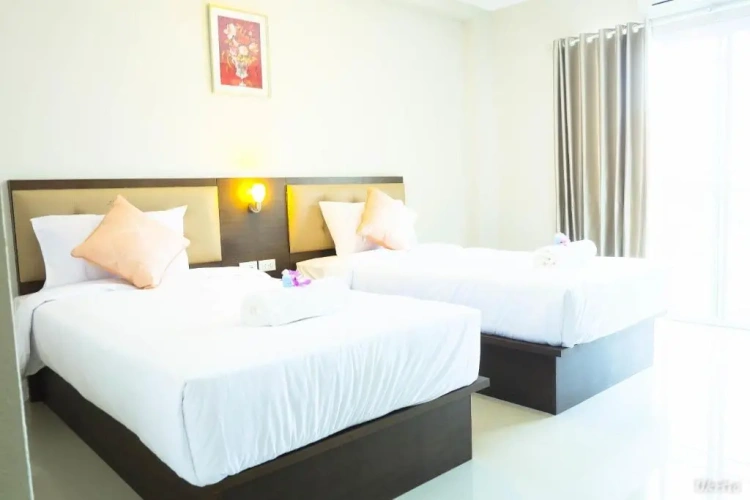 Economy Twin room with balcony and with view