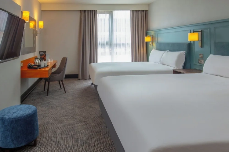 Deluxe Double Family room