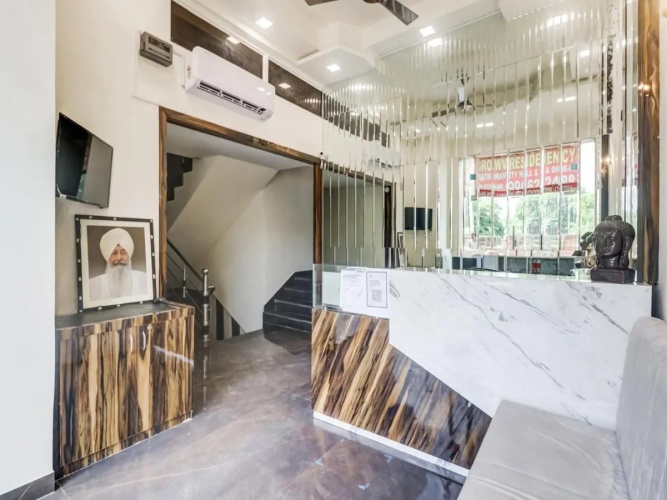 FabHotel Growvid Inn
