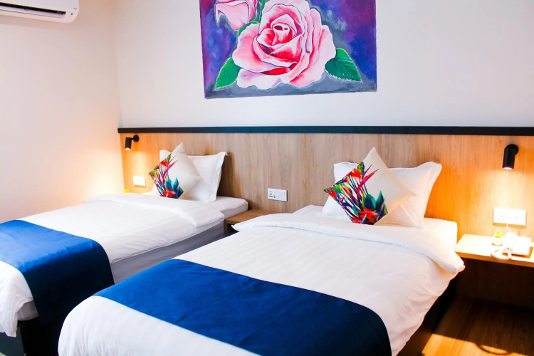 Savana Hotel & Serviced Apartments