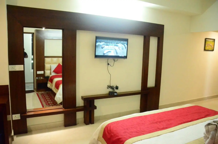 Hotel Milam Inn
