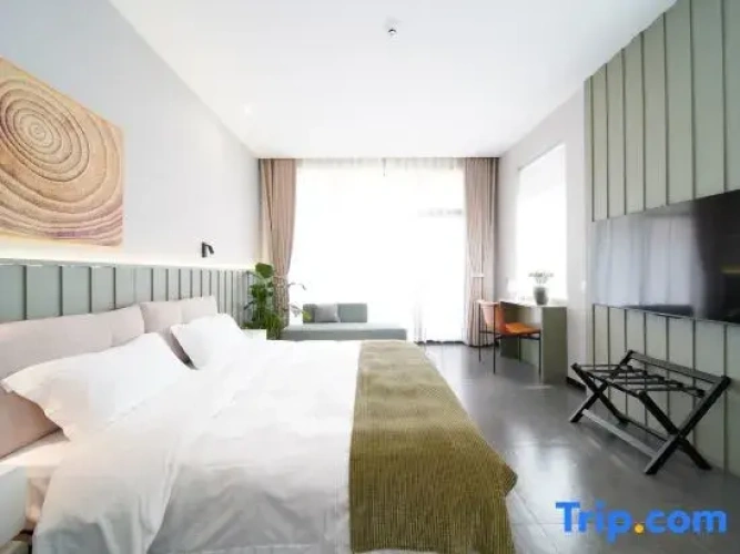 Standard Double Family room with balcony and with garden view