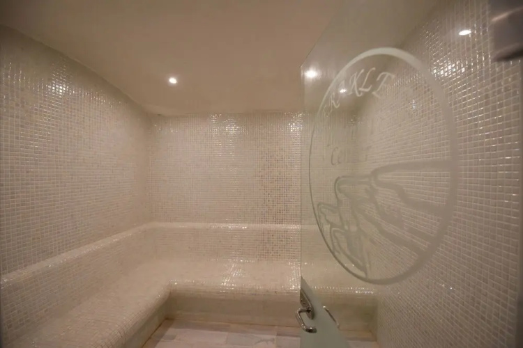 Dbl Room With Thermal Bath ,dinner Breakfast Included