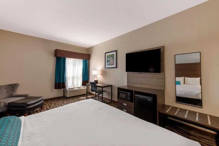 Best Western Albemarle Inn