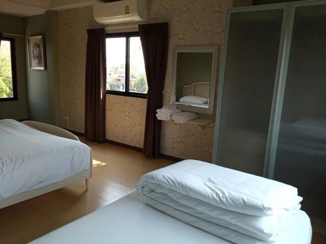 Baanroychan - Hostel