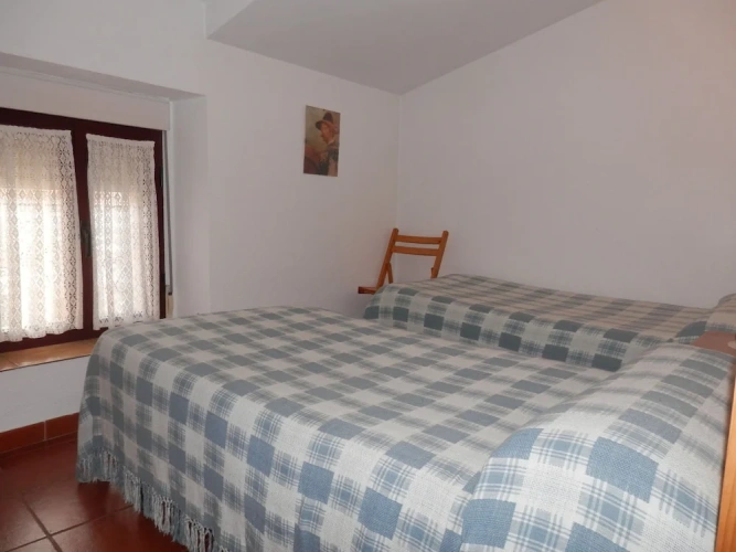 3 Bedrooms Family Cottage