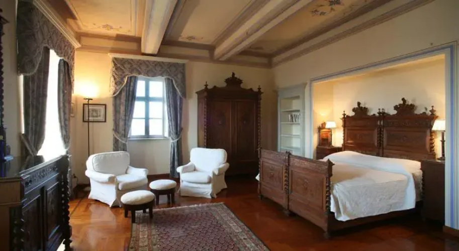 Bed& breakfast Castello di Coazzolo
