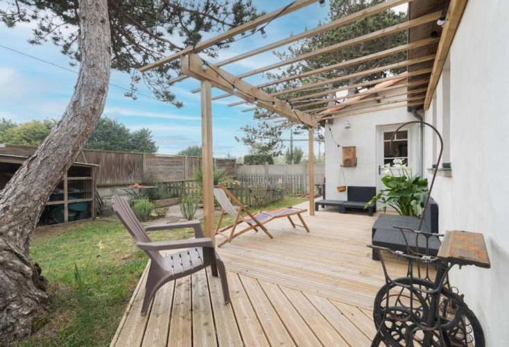 2 Bedrooms Cottage