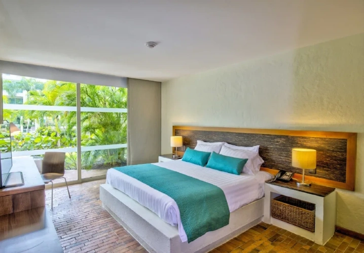Double Suite with balcony and with garden view