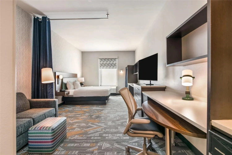 Double Suite