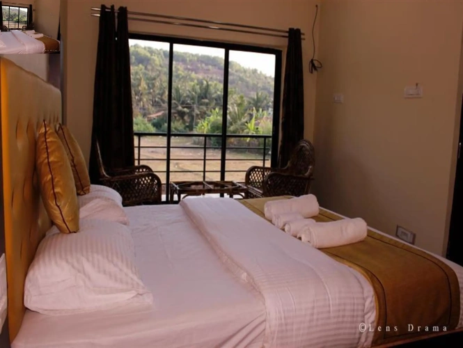 Deluxe Triple room