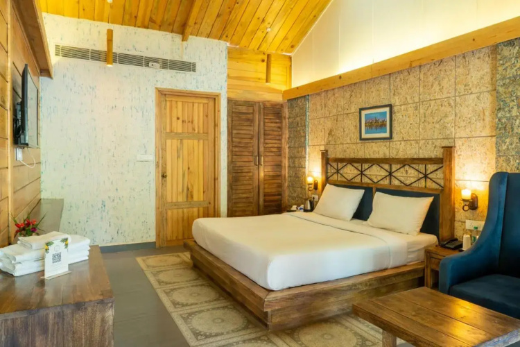The Sylvan Retreat