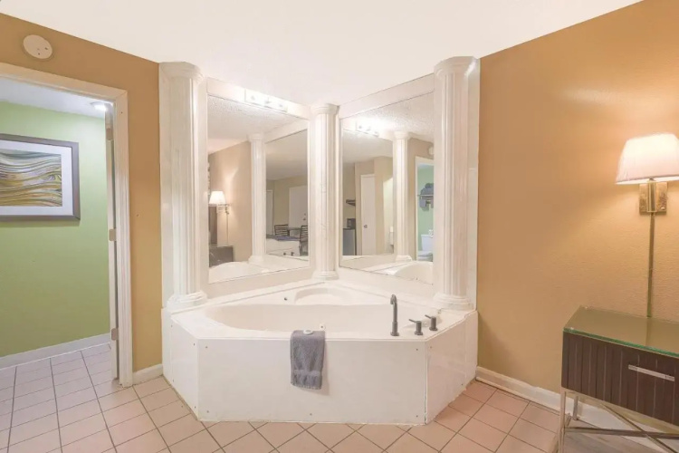 Americas Best Value Inn
