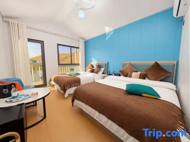 Standard Twin room with sunset view