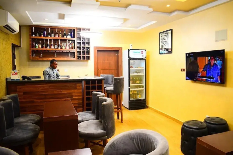 Manhattan Apple Hotel Lekki