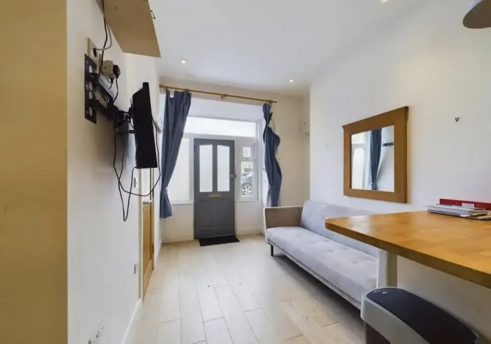 Exeter Cozy Apartment Retreat