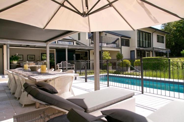 2 Bedrooms Villa