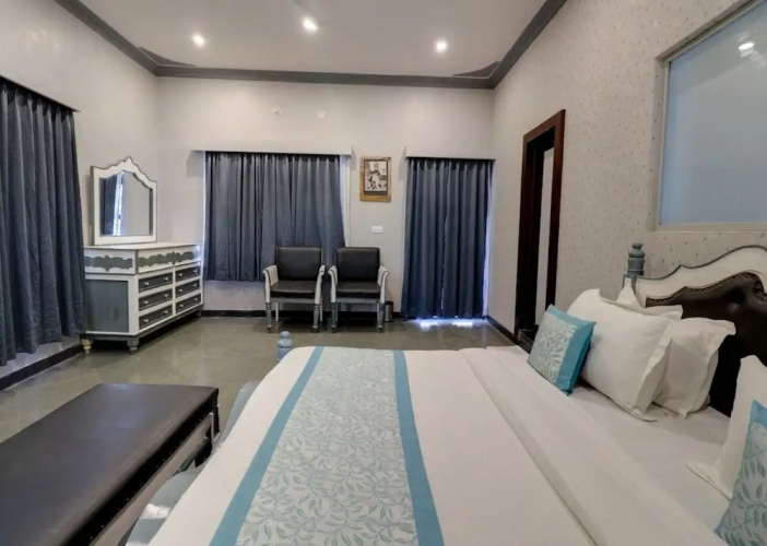 Keshav Resort