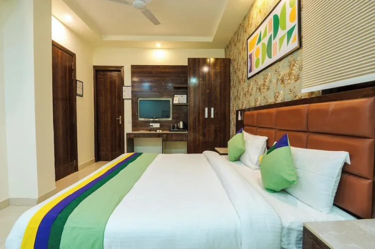 Deluxe Double room