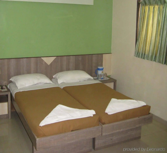 Hotel Galaxy Residency