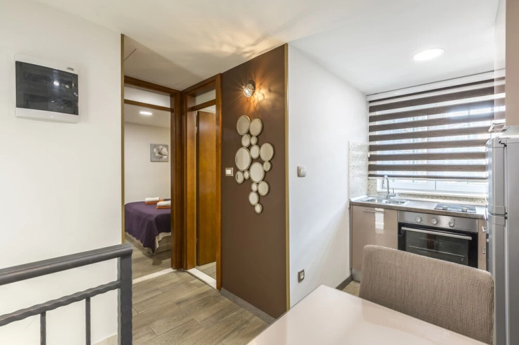 Reval Luxury Stone House Apartments
