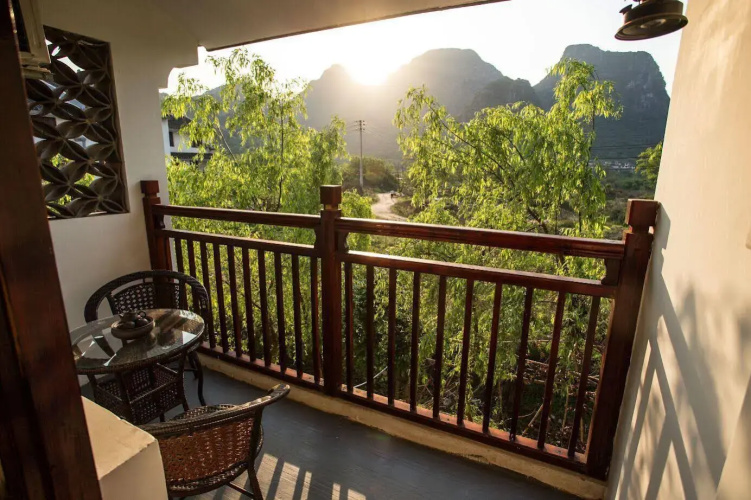 Guilin Lotus Hotel