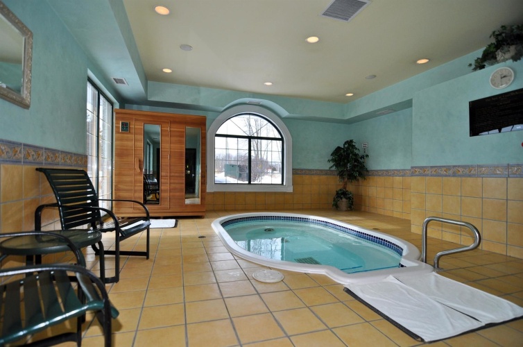Best Western Plus Orillia Hotel photo 16