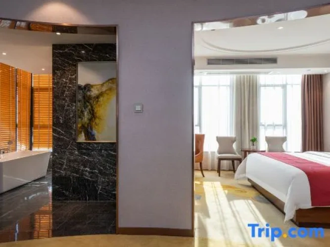 Deluxe Double Suite