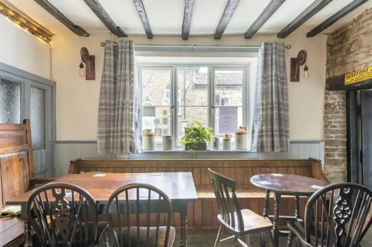 The Royal Oak Inn
