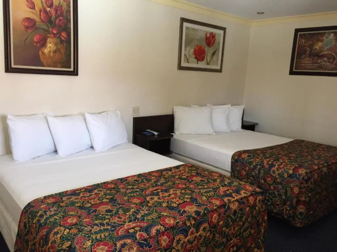 Mayfair Passport Inn
