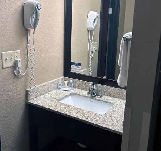 Standard Double Suite