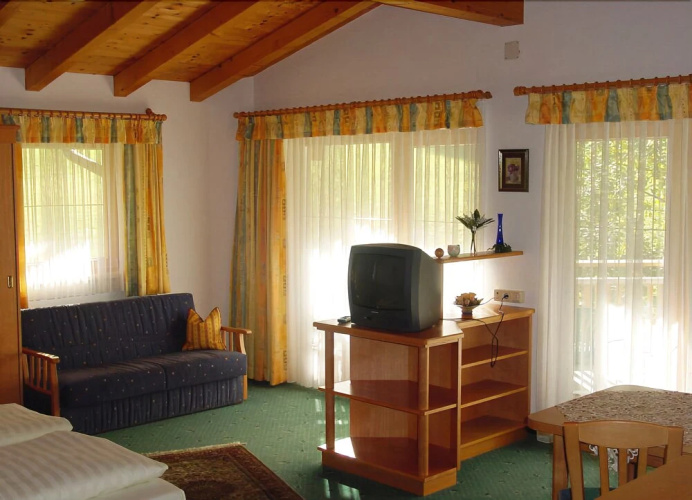 Hotel Stoanerhof
