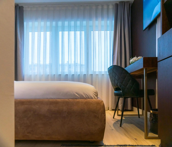 Emery Hotel