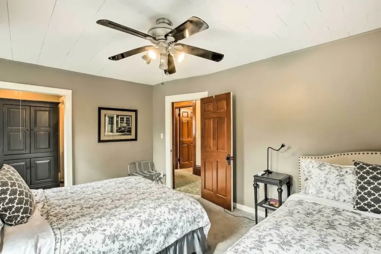 3 Bedrooms Cottage