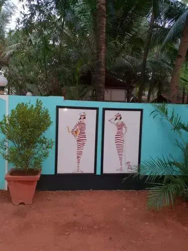 Xaviers Cafe & Beach Huts