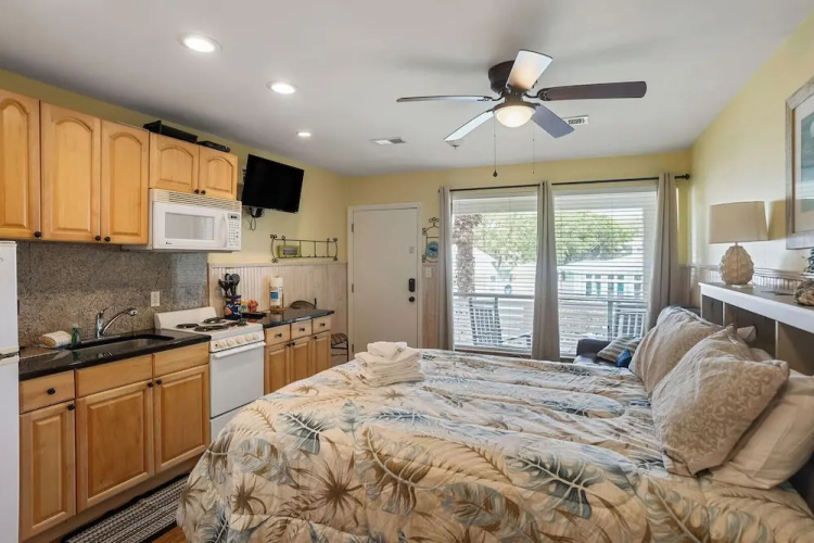 515 Sunsuite