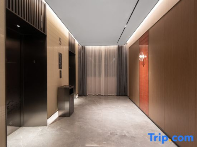Hampton by Hilton Alxa
