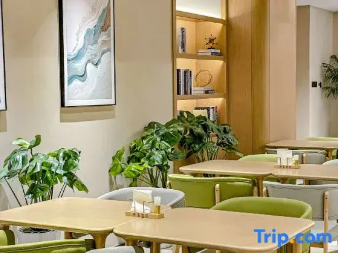 YangXi Hotel